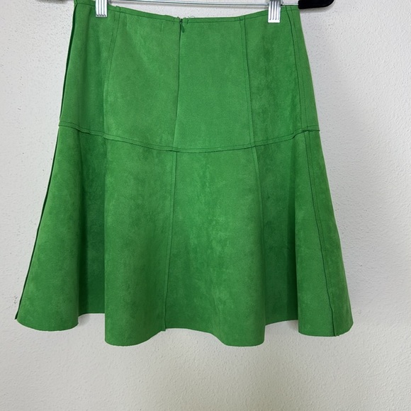 Florencio Kelly New green mini school girl skirt with back zipper size small - Picture 2 of 4